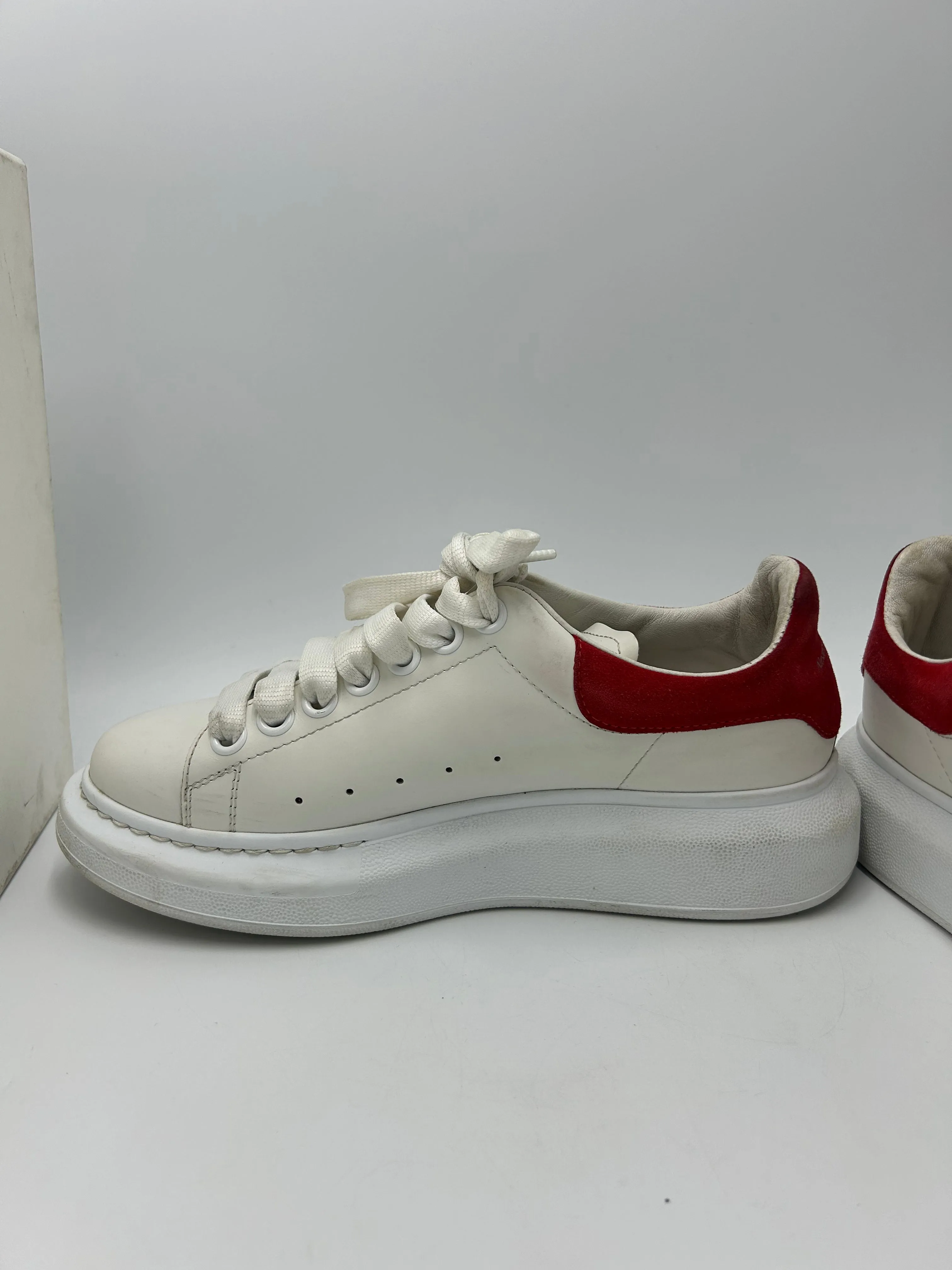 Alexander McQueen Oversized Trainers Luxury Designer Shoes Size: 7.5