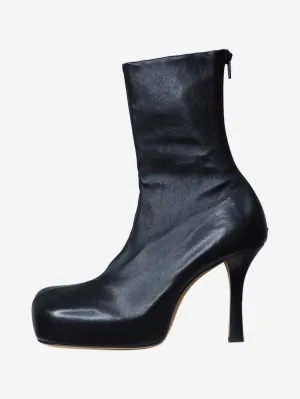 Black concealed platform leather boots - size EU 41