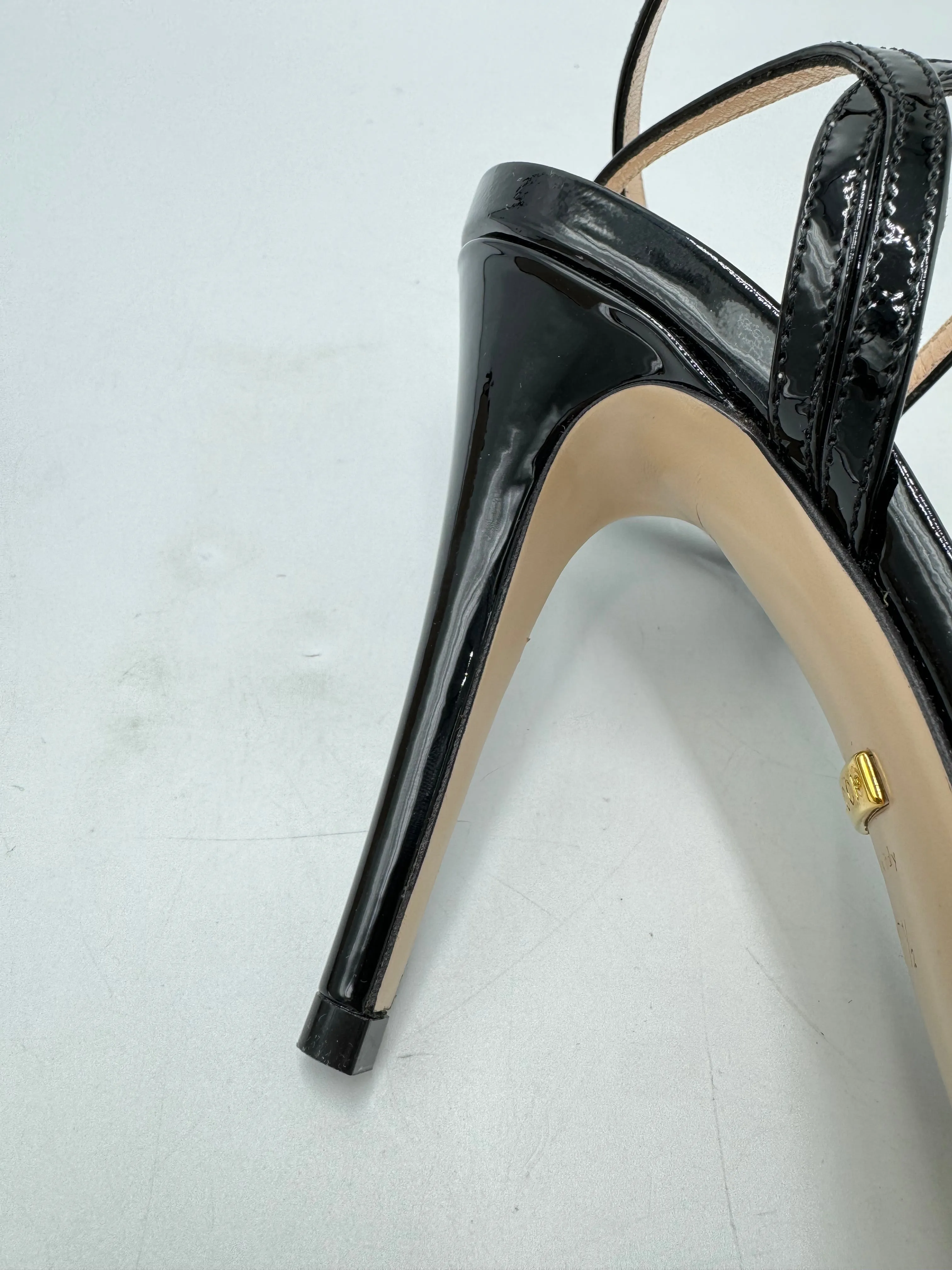 Gucci Vernice Crystal Luxury Sandal In Black, Size: 7.5 / 37.5