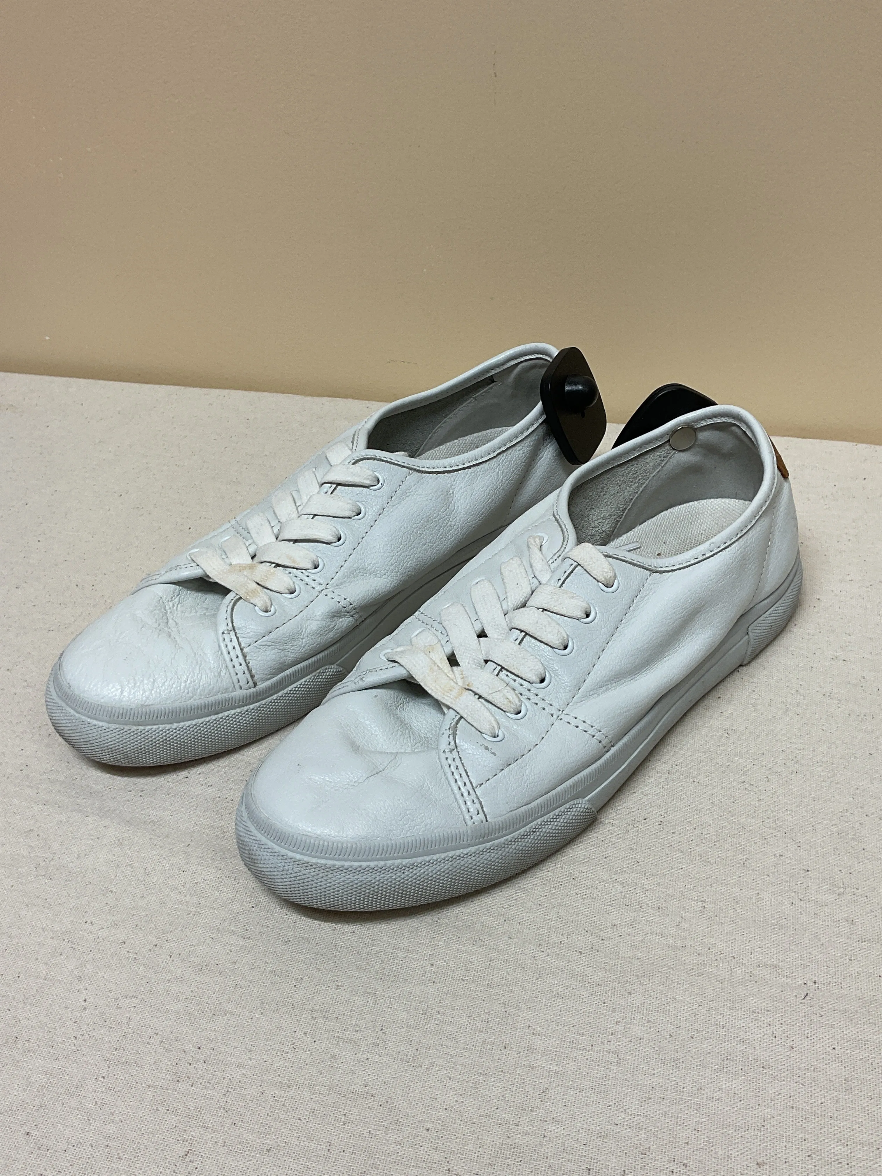 Shoes Designer By Frye In White, Size:8.5
