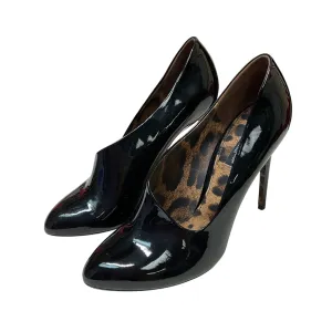 Shoes Luxury Designer By Dolce And Gabbana In Black, Size: