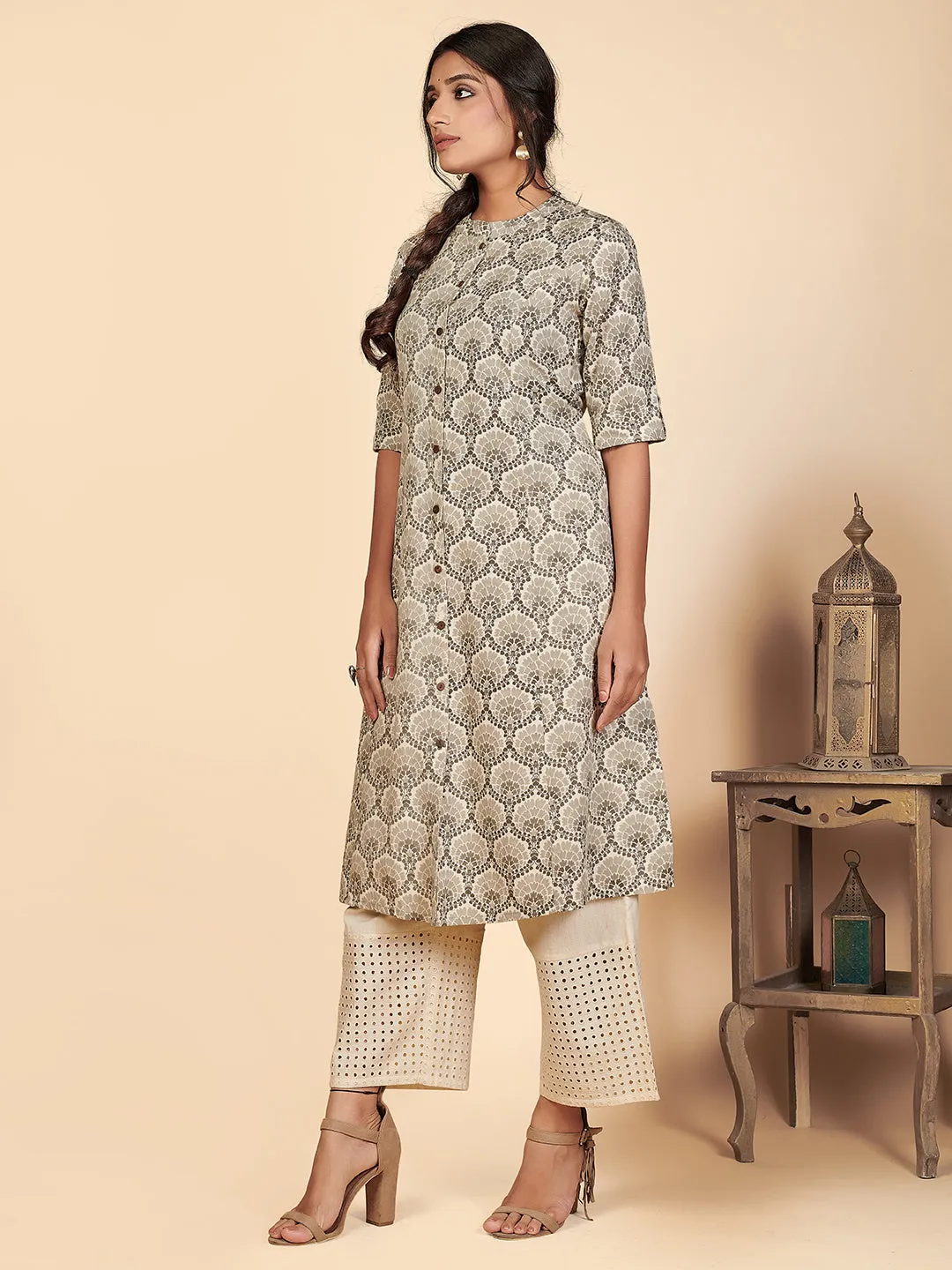 Women'S Printed A-Line Cotton Grey Stitched Kurta With Multiple Slit